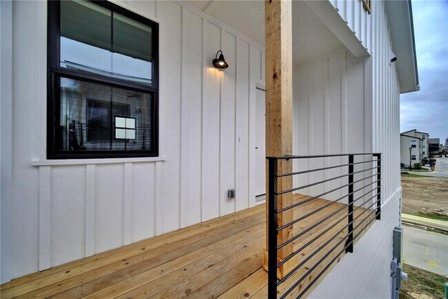Building Photo - 4312 Tilley St