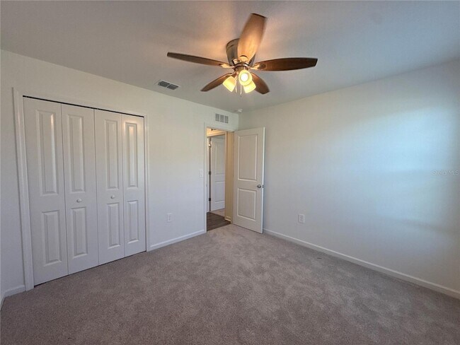 Building Photo - 3081 NE 38th Ln