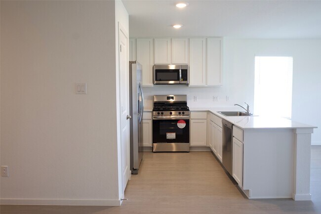 Building Photo - 26614 Pampas Grass Ln
