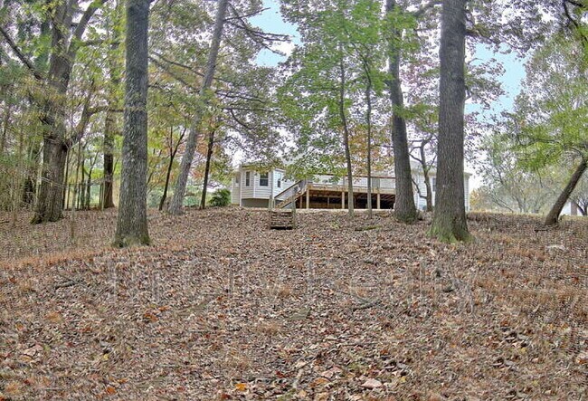 Building Photo - 150 Drennan Dr