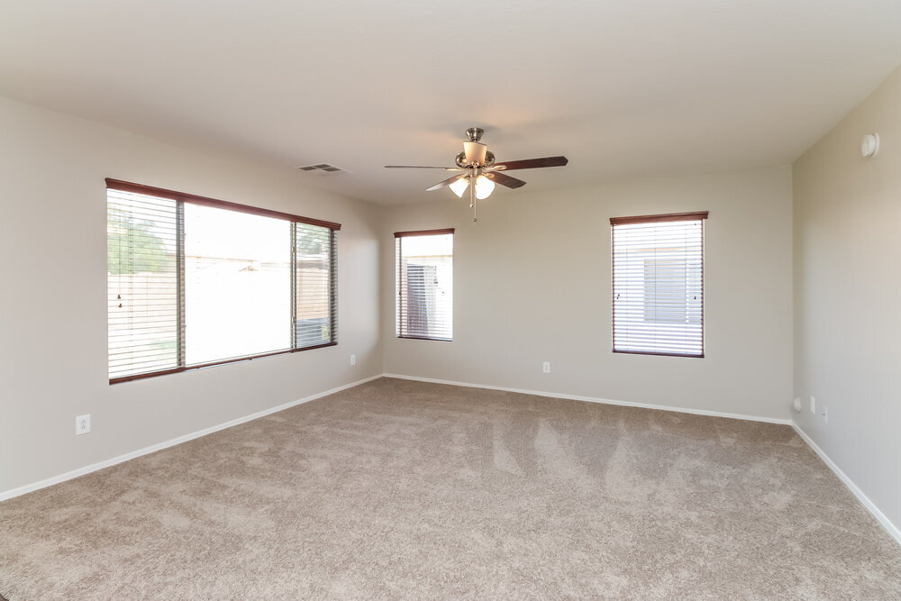 Building Photo - 1924 W Gold Mine Way