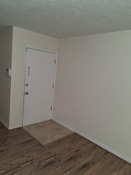 Building Photo - 13828 Orange Sunset Dr