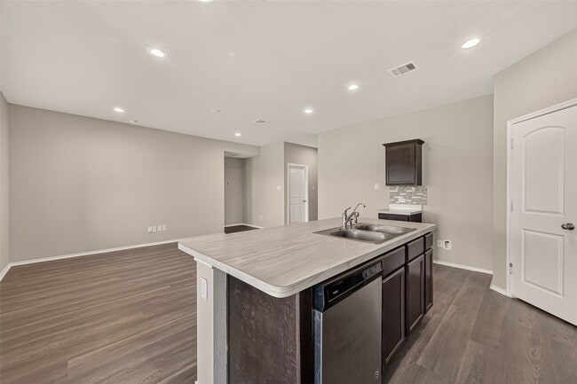 Building Photo - 21422 Chester Cliff Ln