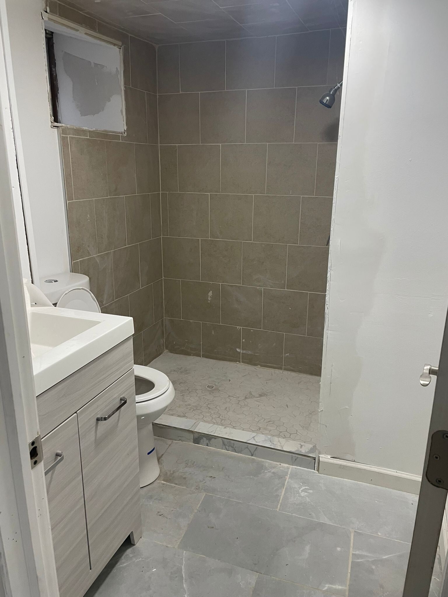 Building Photo - 424 Prospect St