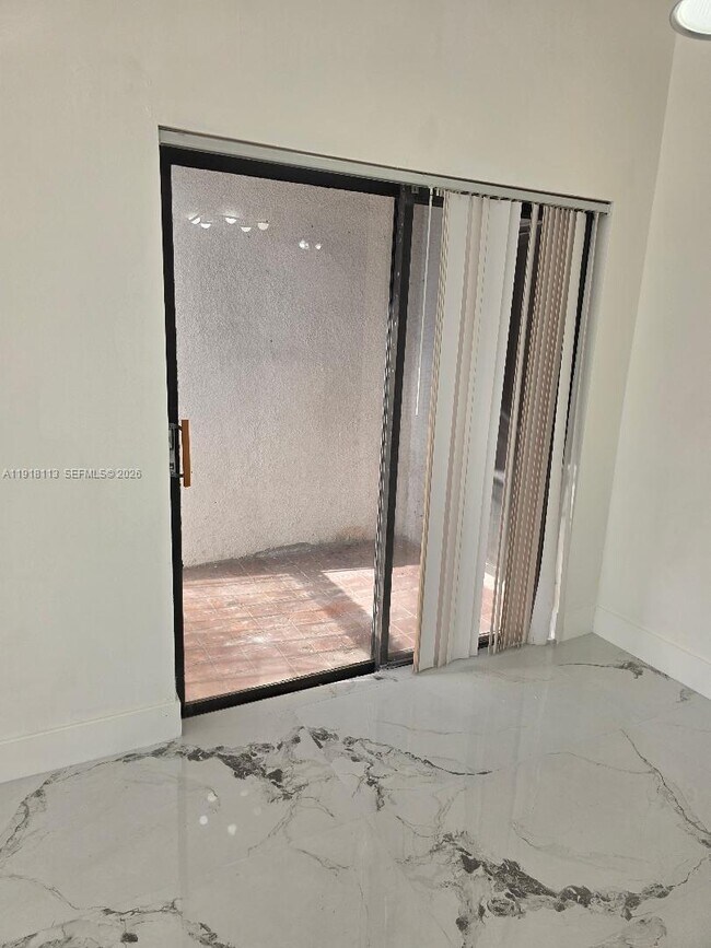 Building Photo - 7510 SW 153rd Pl