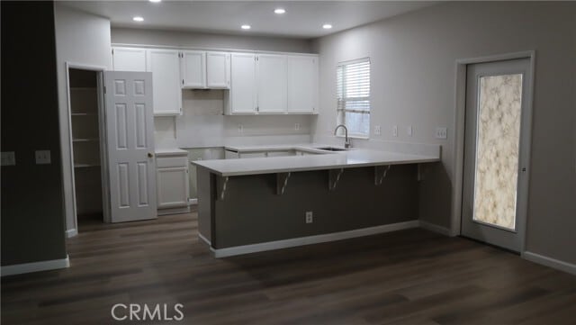 Building Photo - 3722 Almansa Way