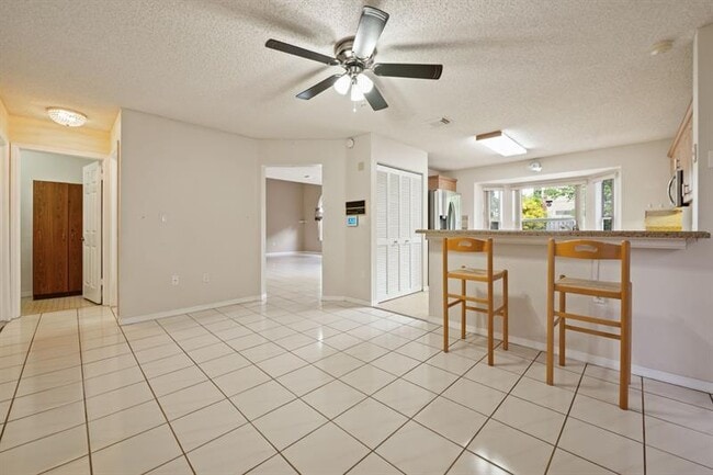 Building Photo - 12665 NW 11th Ct