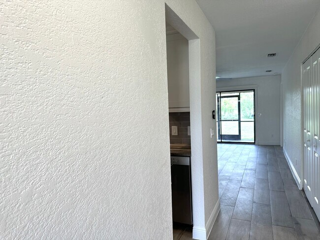 Building Photo - 26305 Explorer Rd