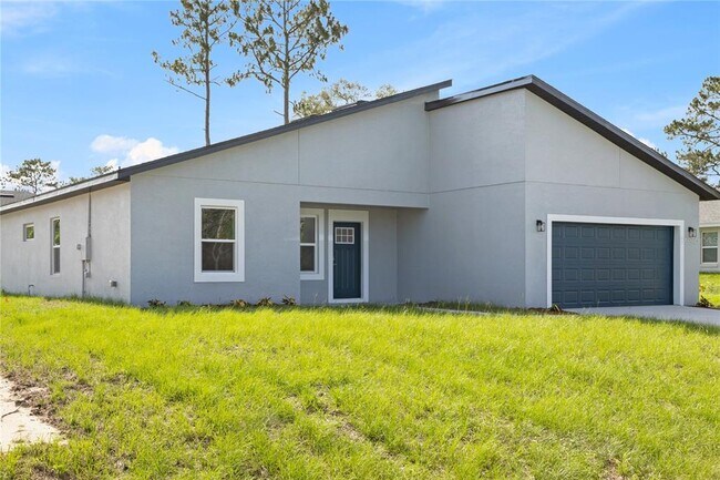 Building Photo - 17739 SW 35th Ave Rd