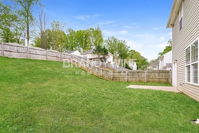 Building Photo - 3825 Fircrest Dr