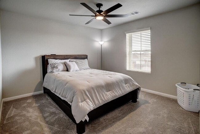 Building Photo - 210 Cold Spg Lp