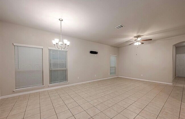 Building Photo - 6409 Hollock Meadows Ln