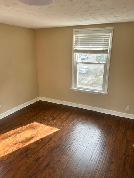 Building Photo - 1719 William Howard Taft Rd