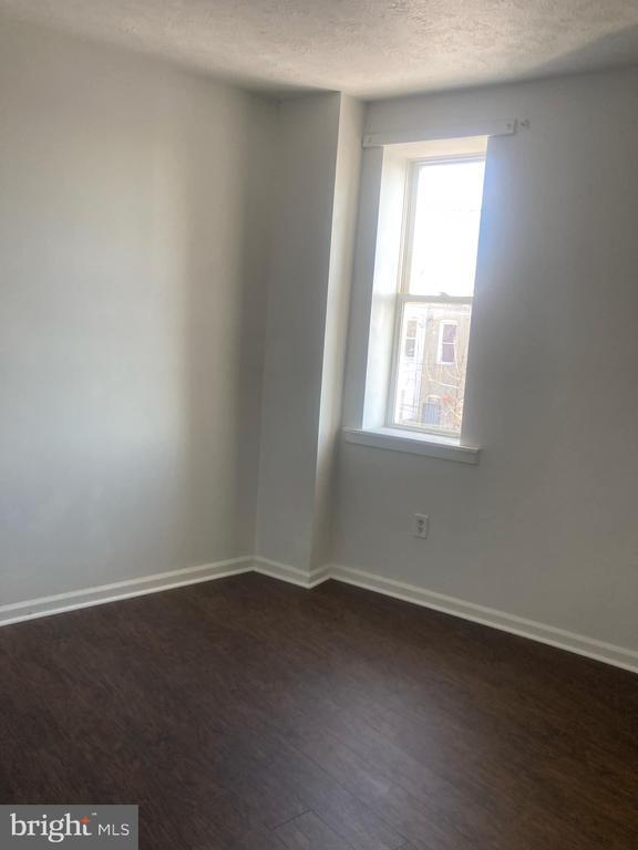 Building Photo - 2671 St Benedict St