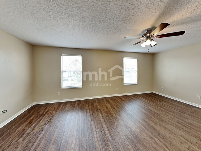 Building Photo - 13133 Lexington Summit Street