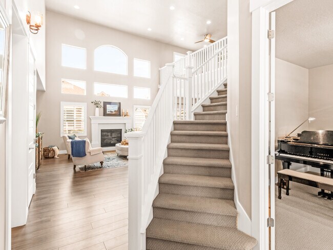 Building Photo - 2670 Weathervane Way S