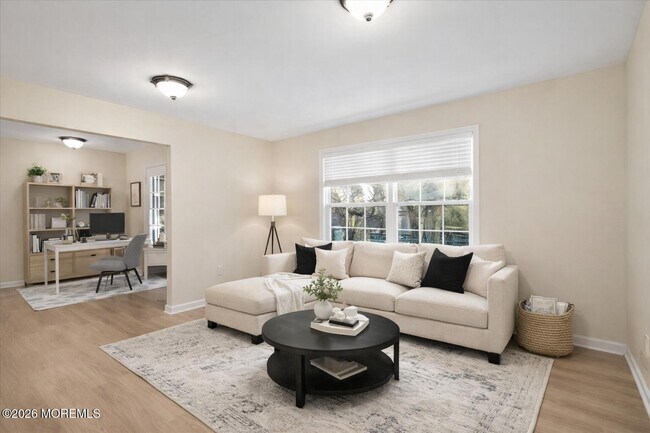 Building Photo - 203 Wellington Pl