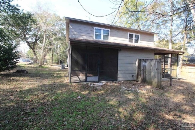 Building Photo - 9618 Sandpiper St