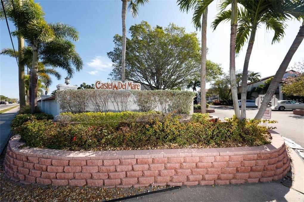 Building Photo - 1634 Stickney Point Rd