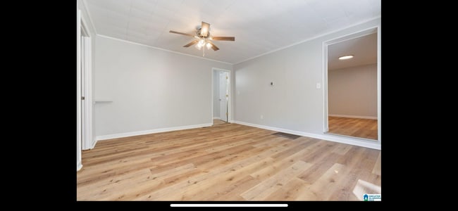 Building Photo - 11482 Lake Dr