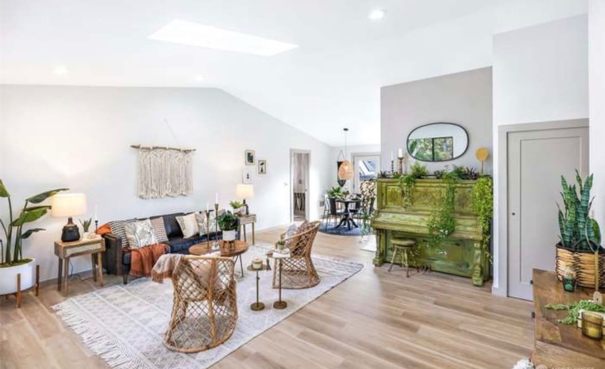 Building Photo - 2411 Cedar Rd