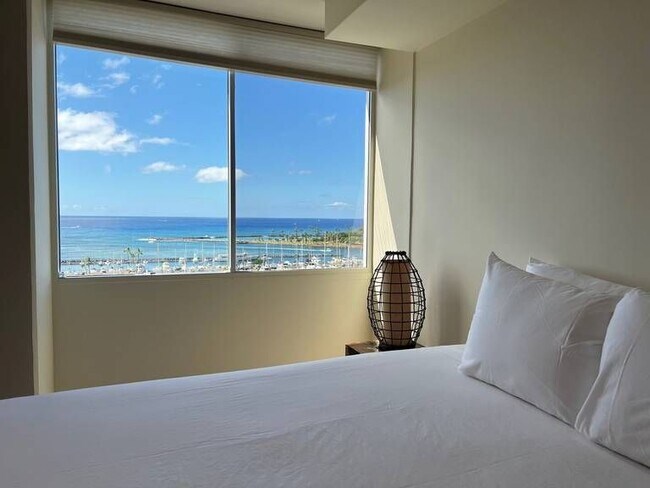 Building Photo - 1765 Ala Moana Blvd