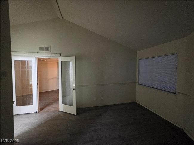 Building Photo - 6645 W Telegraph Rd