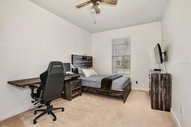 Building Photo - 557 Autumn Ash Dr