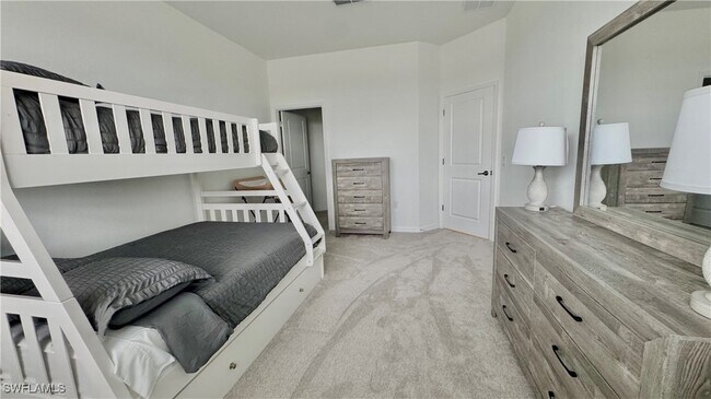 Building Photo - 15206 Bluffton Ln