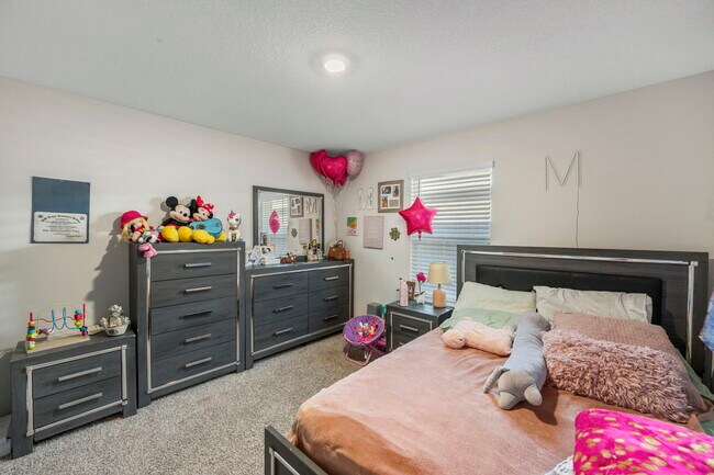 Building Photo - 4735 Airmen Dr