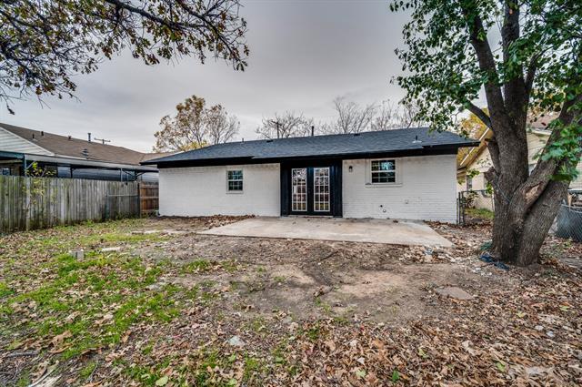 Building Photo - 2110 Aggie Dr
