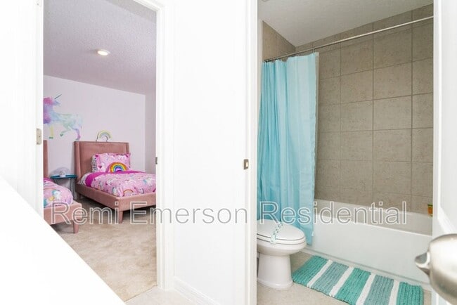 Building Photo - 640 Benoi Dr