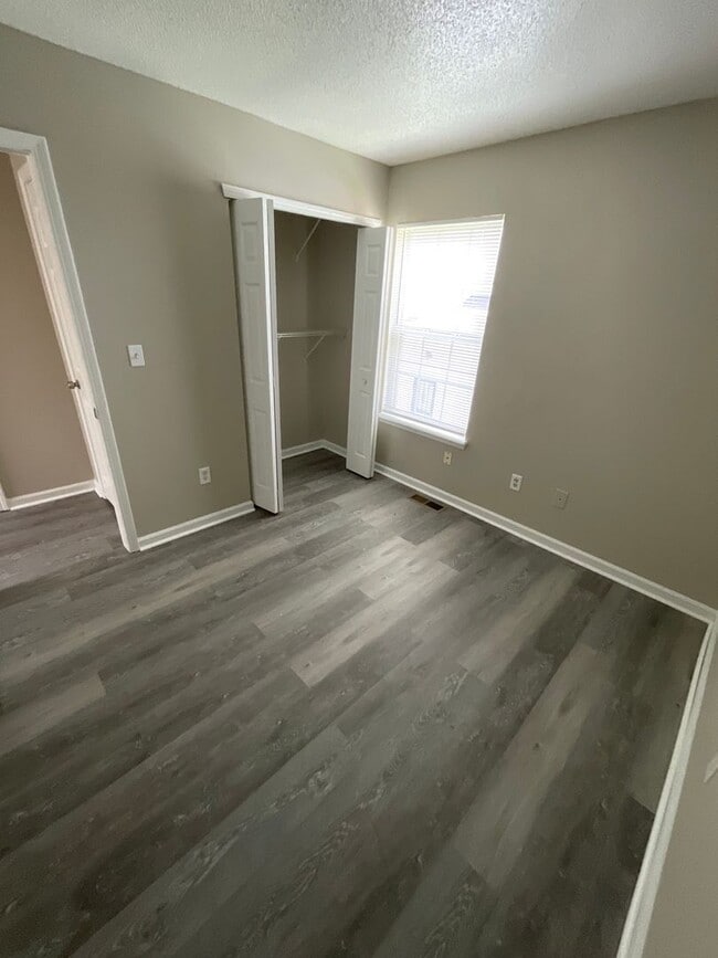 Building Photo - 4 Bed 2 Bath Home for Rent