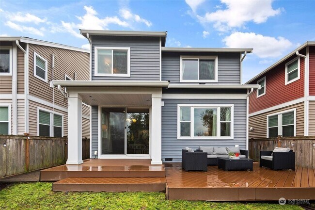 Building Photo - Immaculate Home in the Heart of High Point...