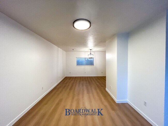 Building Photo - 3140 S 3200 W