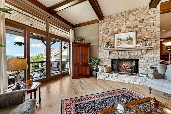 Building Photo - 6407 Grand Marina Cir
