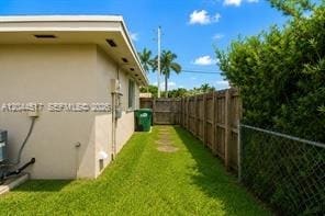 Building Photo - 15445 SW 99th Ave