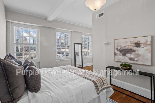 Building Photo - 30 5th St NE