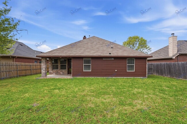 Building Photo - 1904 Louis Miller Dr