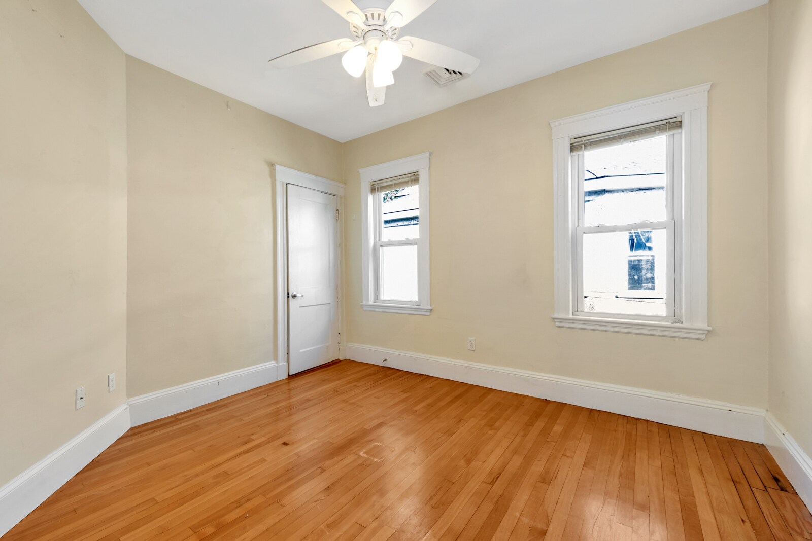 Building Photo - 301 Alewife Brook Pky