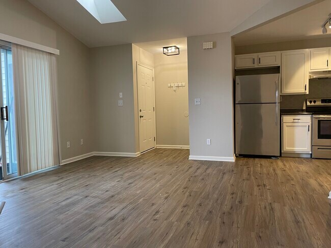 Building Photo - 5223 Breezewood Arch