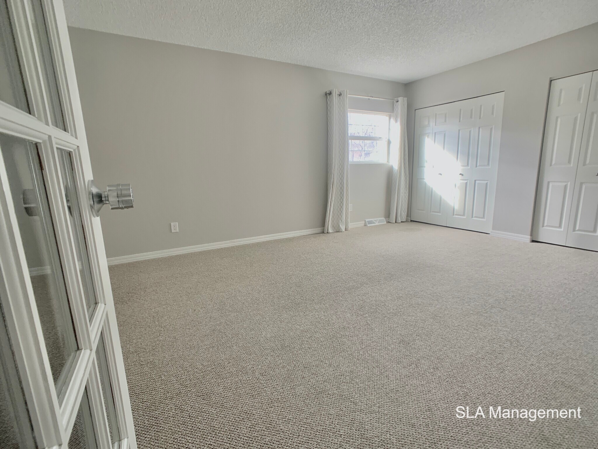 Building Photo - 1320 Vivian St