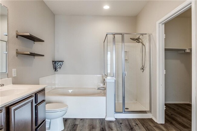 Building Photo - 8801 Capitol View Dr