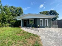 Building Photo - Heart of Conway