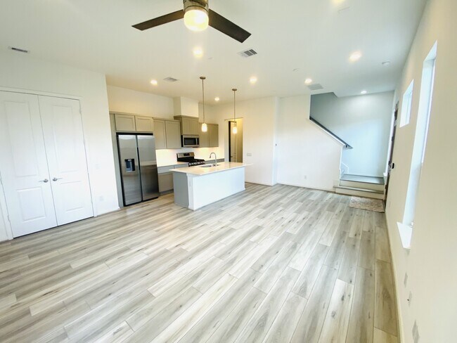 Building Photo - 1524 Ojeman Rd