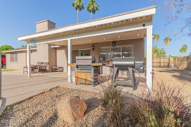 Building Photo - 14034 N 60th St