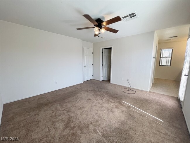 Building Photo - 1838 Versante Ave