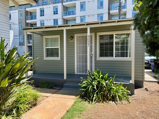 Primary Photo - Beautiful Remodeled 1-Bedroom Cottage w/Central A/C and Parking in Hillcrest