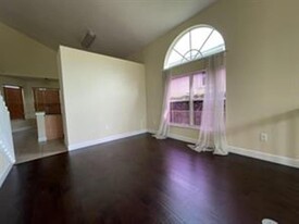 Building Photo - 4531 SW 131st Ter
