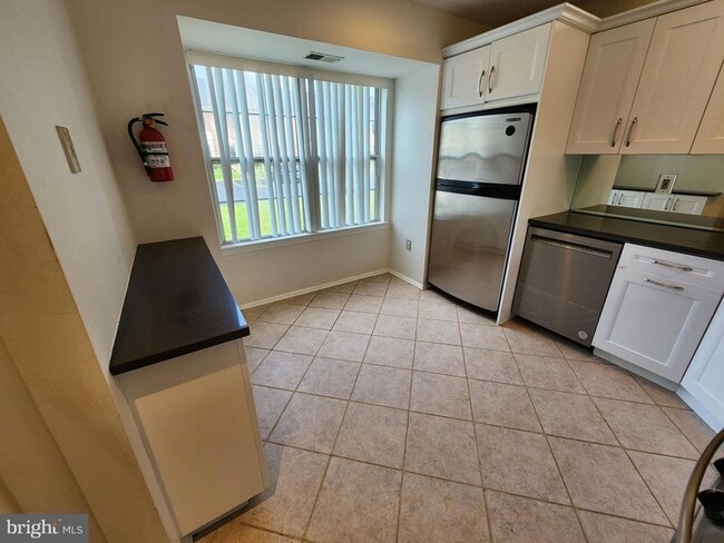 Building Photo - 57 Goodwin Dr